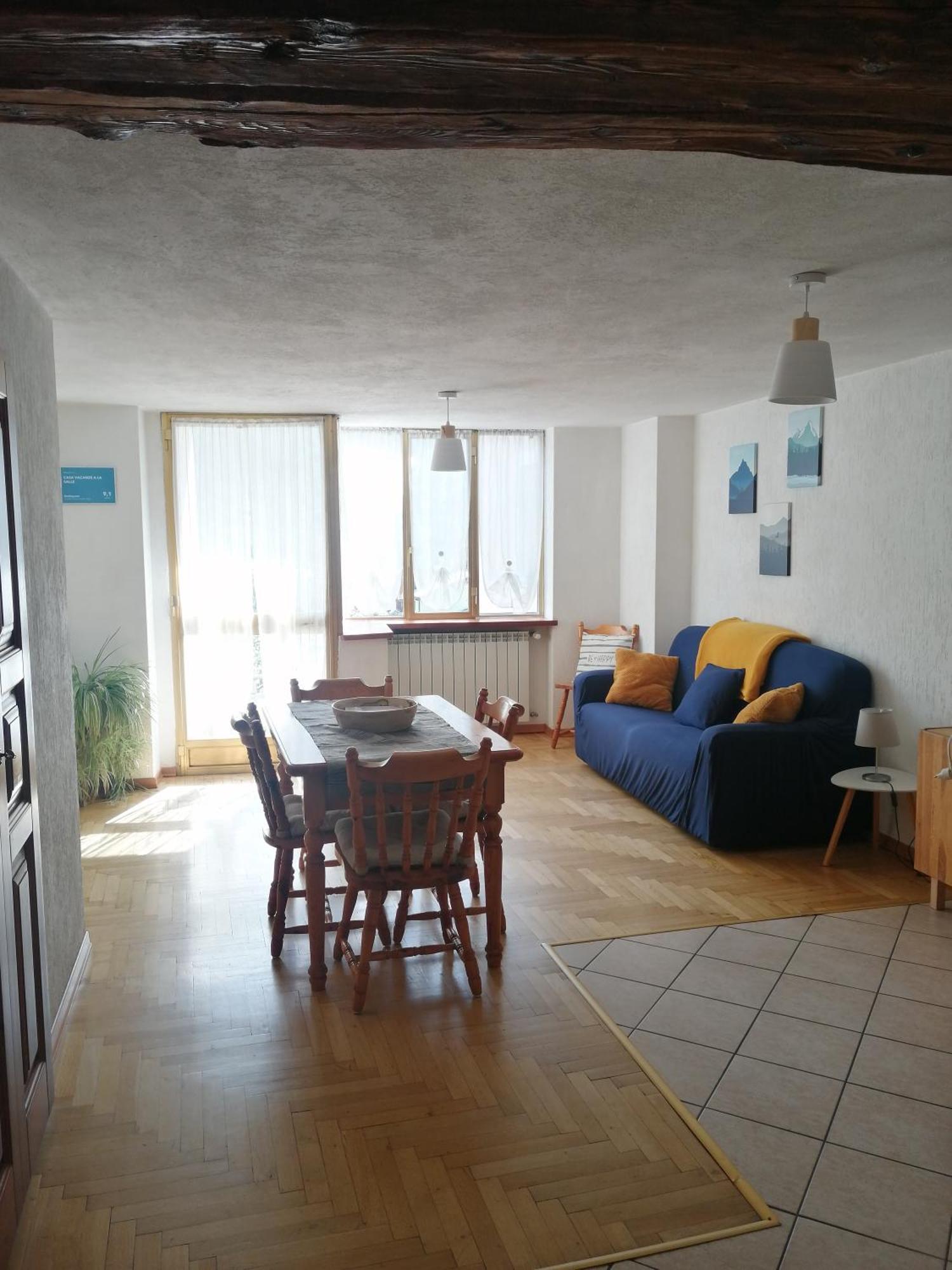 Casa Vacanze A La Salle Bagian luar foto