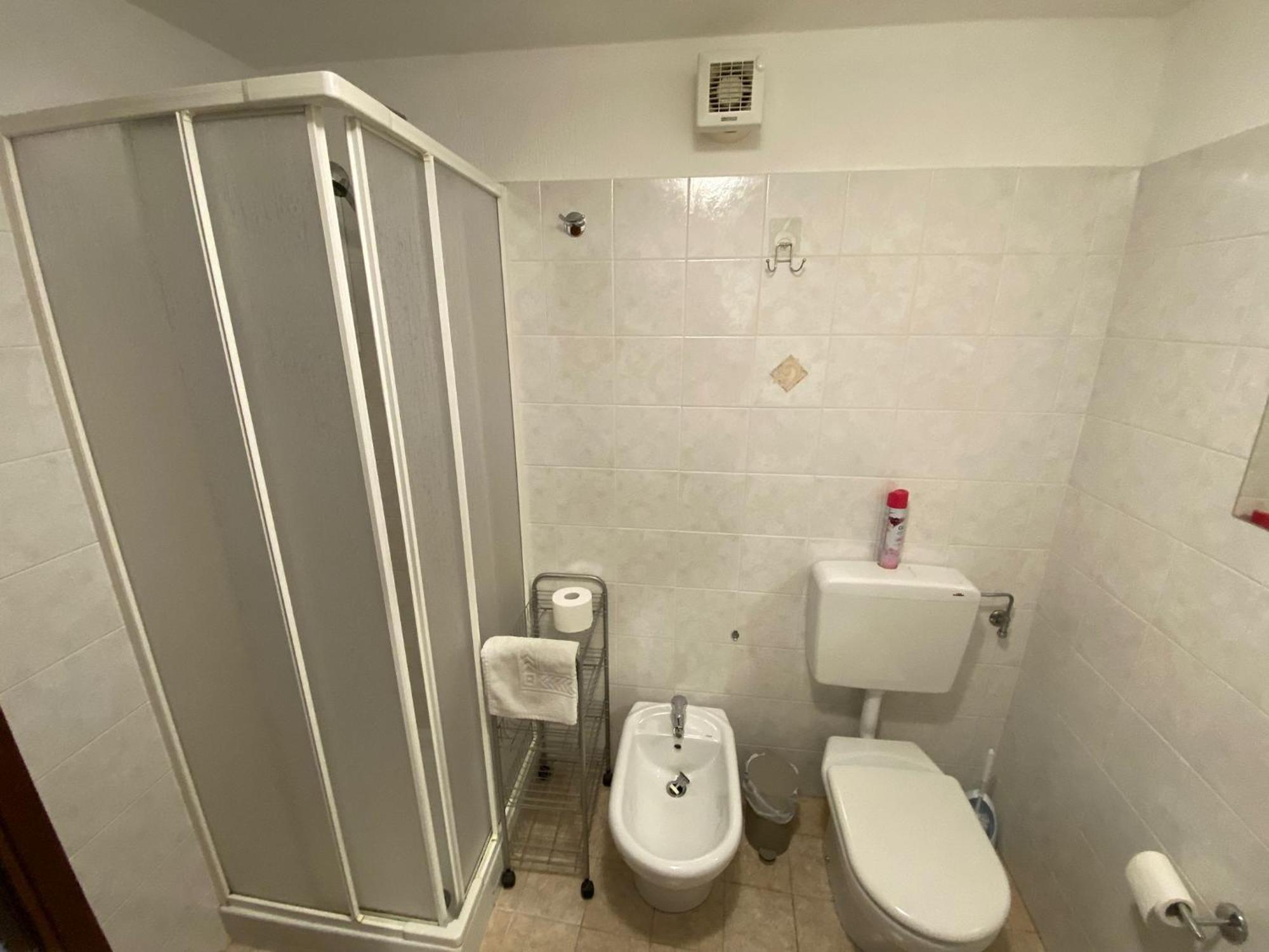 Casa Vacanze A La Salle Bagian luar foto